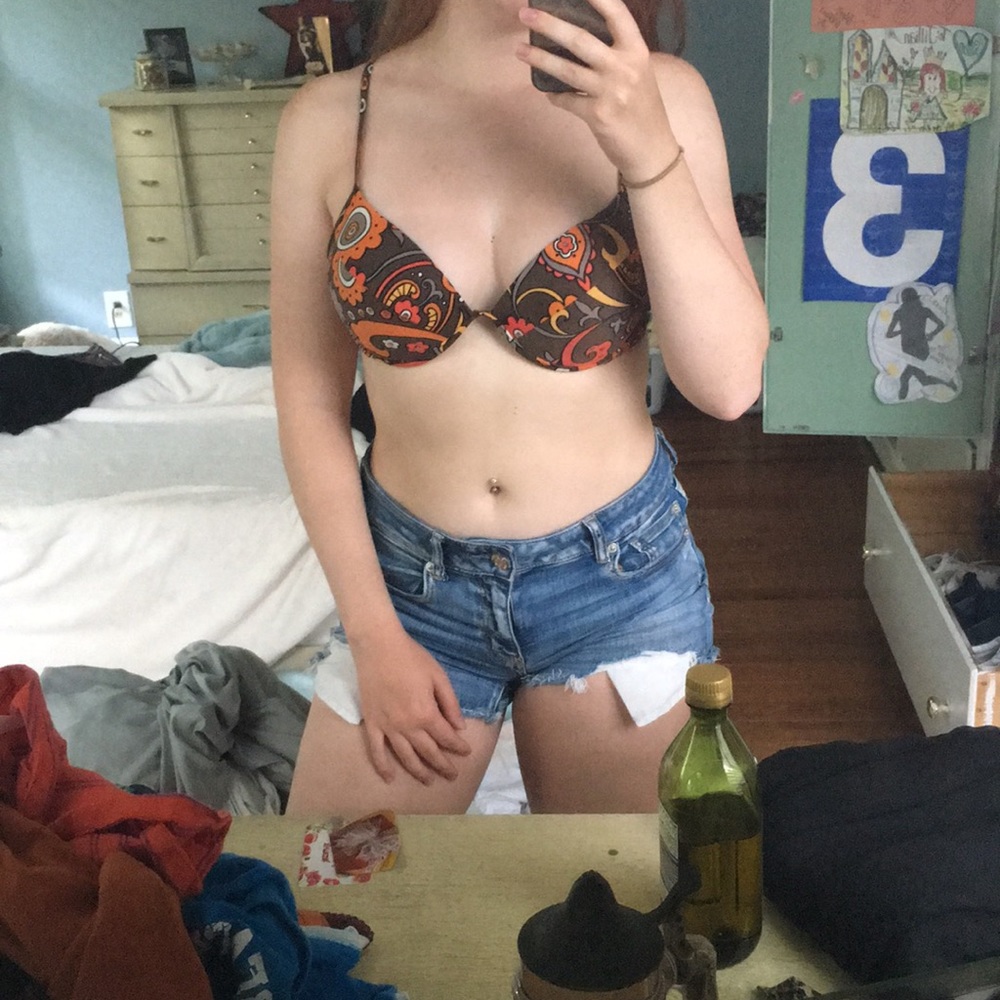 Bikini top - Picture 2 of 2